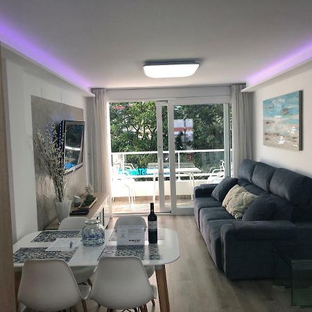 Daru Vistamar Luxury - 1ª Linea Torre Del Mar- Piscina- Aparcamiento Apartment ภายนอก รูปภาพ