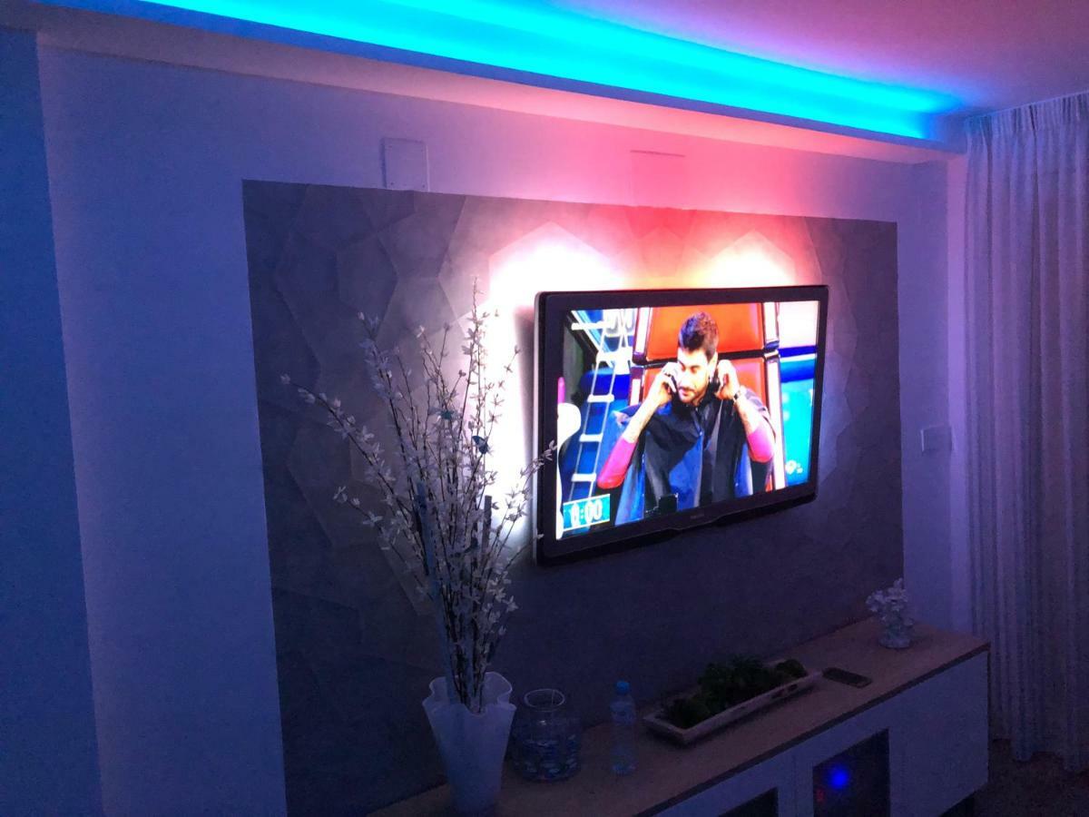 Daru Vistamar Luxury - 1ª Linea Torre Del Mar- Piscina- Aparcamiento Apartment ภายนอก รูปภาพ