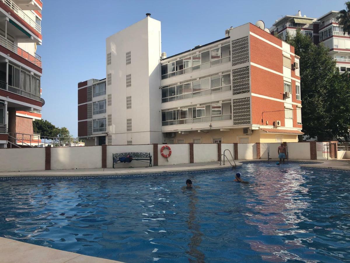 Daru Vistamar Luxury - 1ª Linea Torre Del Mar- Piscina- Aparcamiento Apartment ภายนอก รูปภาพ